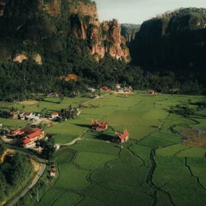 Sumatra Add-On: Volcanoes & Waterfalls